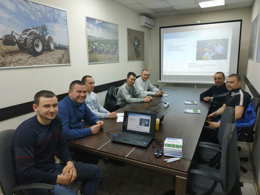 Протягом двох місяців, з початку січня до середини березня, на базі дилерських центрів «Агроспейс» у Дніпрі та Миколаєві проходили навчання сервісні оператори клієнтів. 